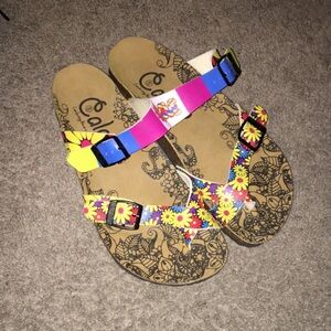 Calceo Colors and Flowers, Love Patterened Square Sandals